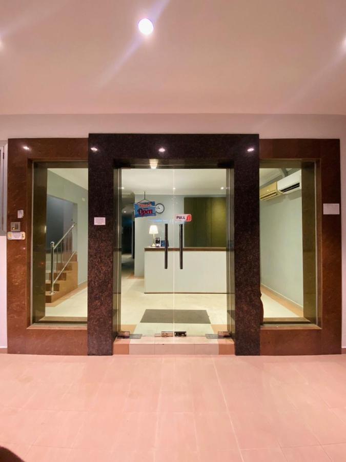# Hashtag Hotel - Self Check In Алор-Сетар Экстерьер фото